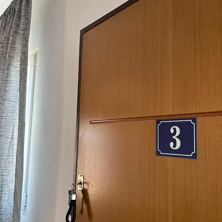 Apartment Xhymerti 3
